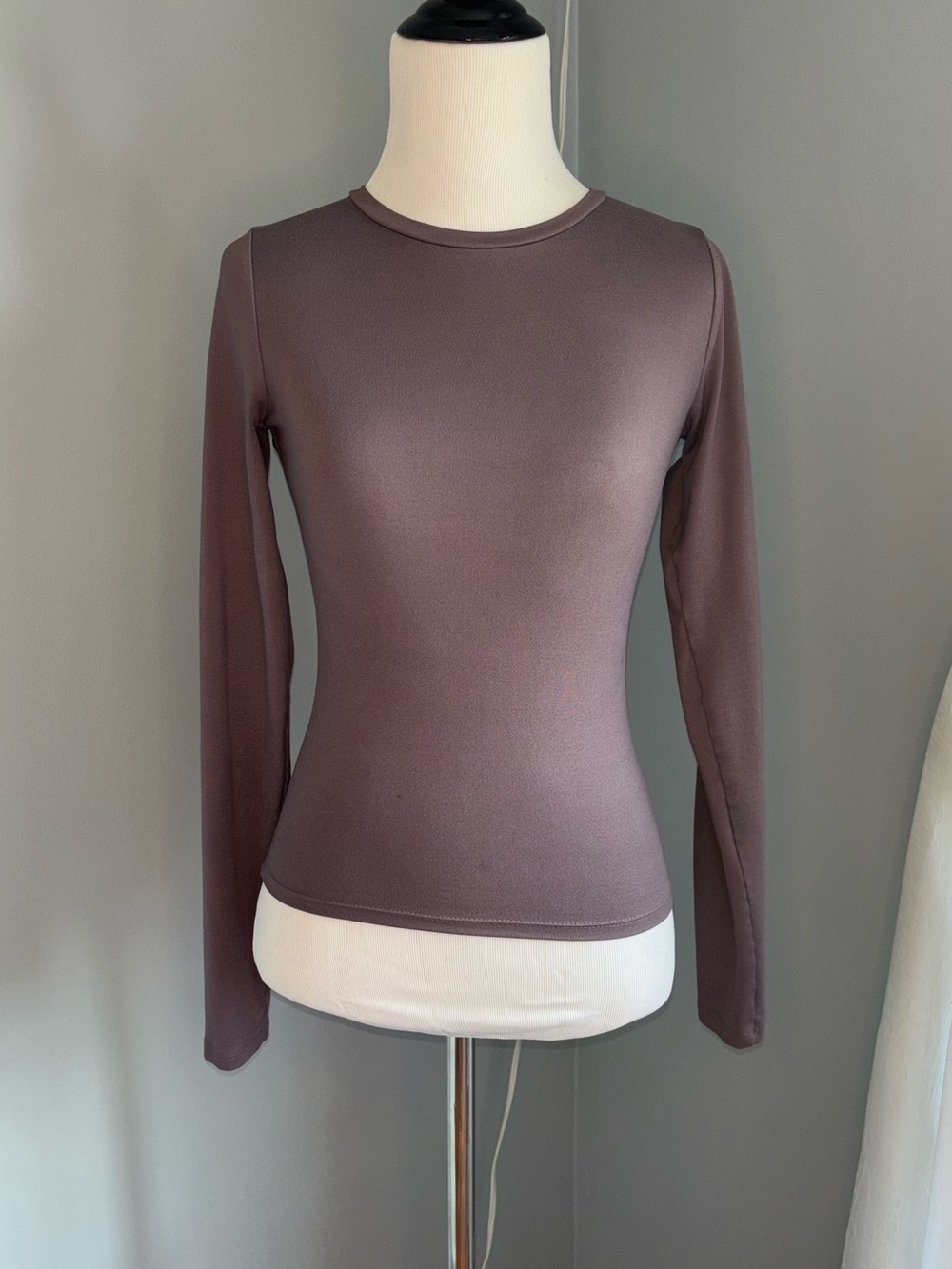 Hollister Long sleeve soft purple top